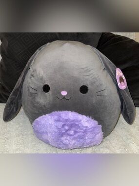 16” NWT Linden Squishmallow